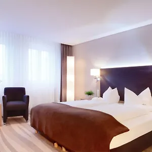 ringhotel-loews-merkur.com-bavaria.com/